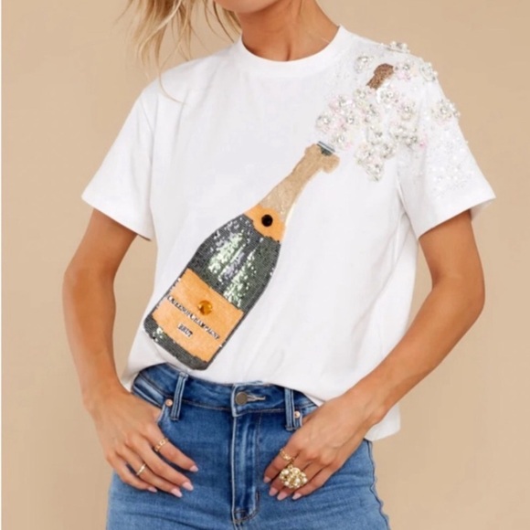 QUEEN OF SPARKLES Tops - Queen of sparkles champagne t-shirt with sequin embellishments